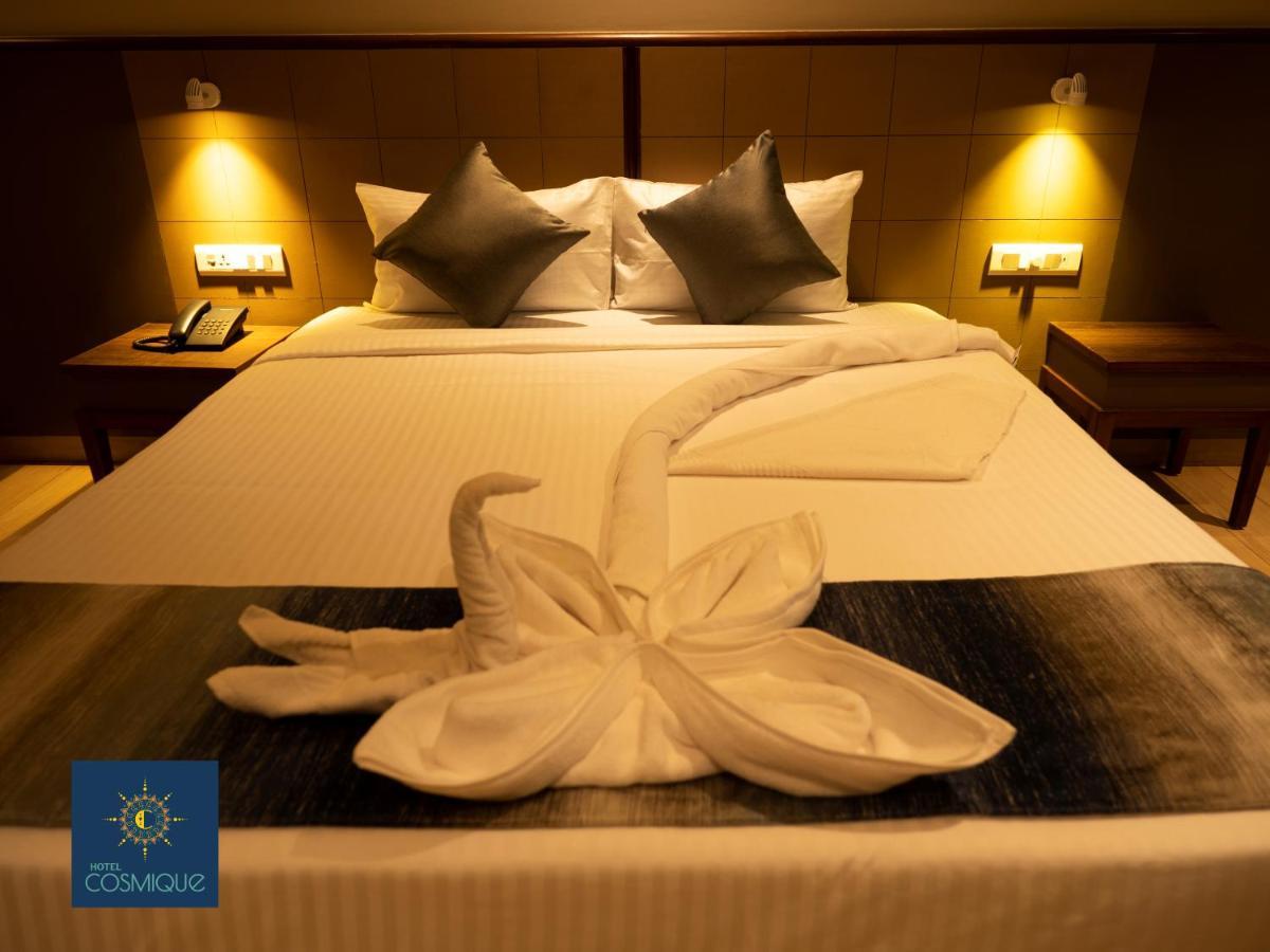 Cosmique Clarks Inn Suites Goa Madgaon Exterior foto